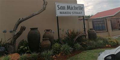 House For Sale in Mooivallei Park