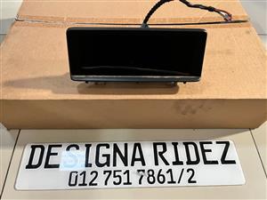 BMW F80 M3/F82 M4 (DISPLAY SCREEN) INFOTAINMENT SYSTEM AVAILABLE.