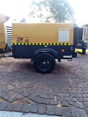 Compair c50 mobile compressor