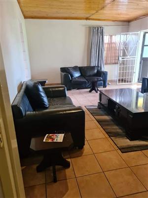 3  bedrooms House with 1 bathroom separate toilet. To let nothingham Road Kensington