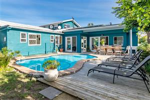 House For Sale in Chapmans Peak