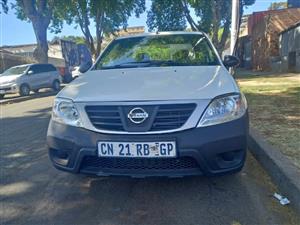 2014 Nissan NP200 1.6 Petrol Manual,