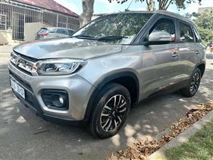 2022 SUZUKI VITARA 1.5 MANUAL TRANSMISSION WITH SERVICE BOOK