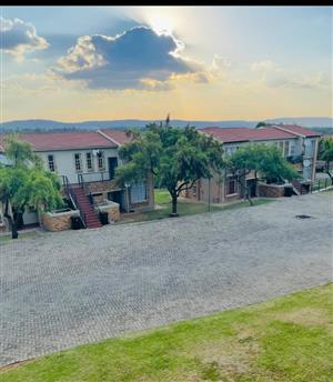 Apartment For Sale in Laser Park