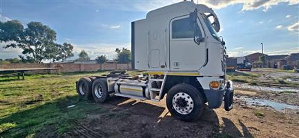 2013 Freightliner isx500