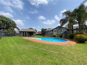 Townhouse For Sale in Ridgeway