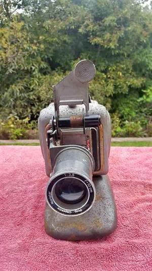 1950 noris plank slide projector.
