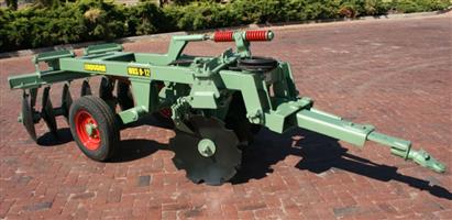 New Erdvark WKS trailed disc harrows