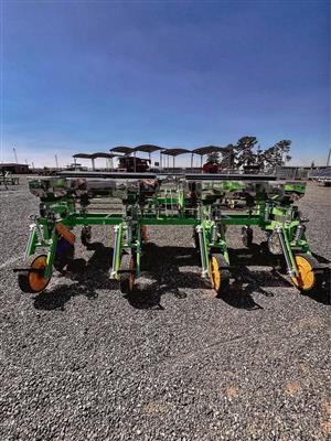 Maize & Bean Planters