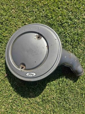 FORD V6 AIRFILTER 