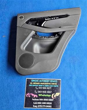Right Rear Door Panel Card for Range Rover Evoque 