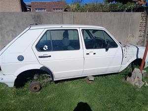 VW citi golf is starting only you need to work on front negotiable 