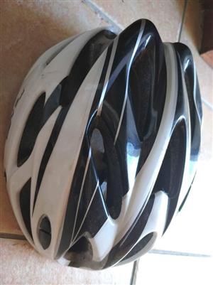 Bicycle helmet for sale (Free delivery within Goodwood)