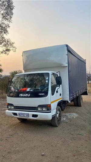 Isuzu FsR 700 ,Isuzu NQR500