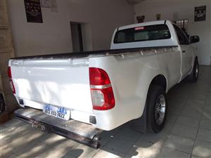2013 TOYOTA HILUX 2.5 LOWBASE SINGLE CAB MANUAL WHITE COLOR  TOWBAR DIESEL 121.000KM