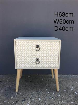 Bedside tables/pedestals