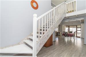 Modern, Spacious Lock and Go Duplex in Boutique Style Complex