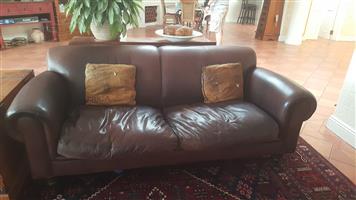 Leather Couches In Living Room Furniture In Johannesburg Junk Mail