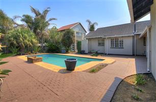 House For Sale in Brackendowns