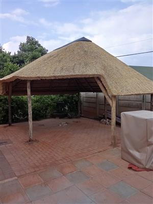 Lapa and Thatch roofing