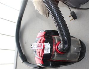 GENESIS KPA10 VACUUM CLEANER W/ACCESSORIES IN BOX S065762A