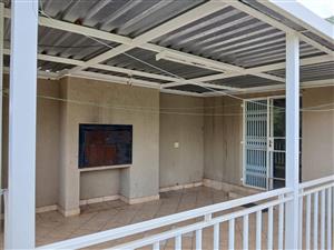 Modern 2-Bedroom Apartment with Scenic View & Private Braai Area