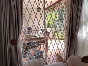 Expanda security gate