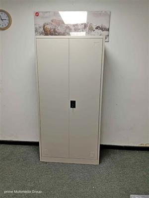Steel cabinet 1800mm x 900mm x 450mm