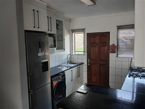Cluster Rental Monthly in Meredale