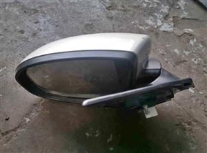 Hyundai Tucson left side mirror
