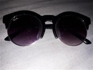Sunglasses round / cat eye black sunglasses