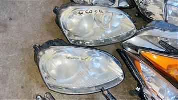 VW GOLF 5 Headlights