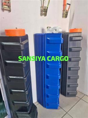 Corner plates