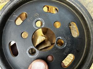 VW power steering Pulley.