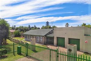 House For Sale in Bakerton & Ext