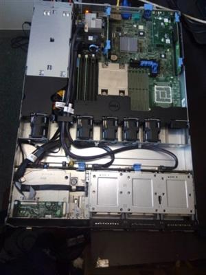 Dell PowerEdge R320 E5-2430 16GB Ram | Rack Mount Server R4500 Negotiable