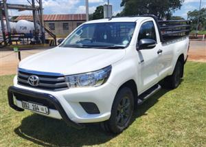 Toyota Hilux 2.4GD6 SRX 2017