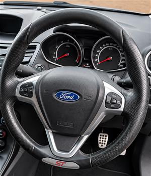 2016 Ford Fiesta ST 1.6 Turbo Petrol Manual – Steering Wheel 