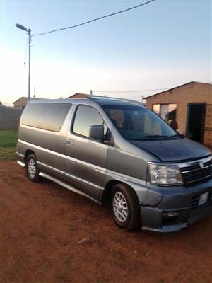 Nissan elgrand v6 stripping for spares 