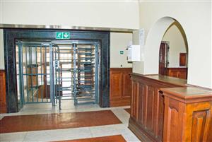 Apartment Rental Monthly in Hillbrow
