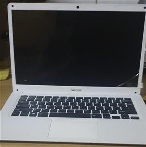 Mecer Xpression Z140C+R Notebook PC - Atom x5-Z8350 / 14" HD 