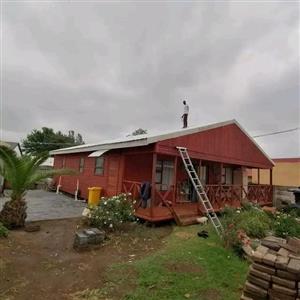 7x9 log log cabin 2bedroom