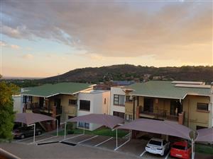 Townhouse For Sale in Glenvista