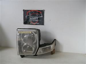 Jeep Commander '06-'10 left headlight