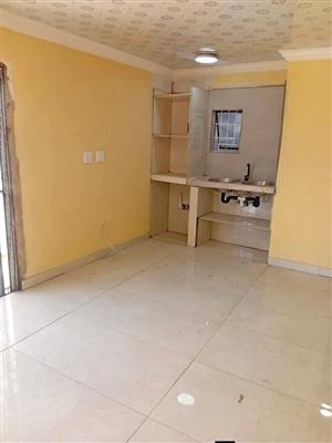  2-Bedroom Cottage To Let | Primrose, Germiston A neat and well-maintained 2-bedroom cottage avail