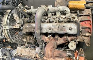 Isuzu 6.5 Turbocharged 6 CYL Industrial Diesel Engine (6BG1T)