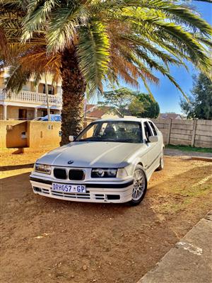 BMW E36 328i Manual