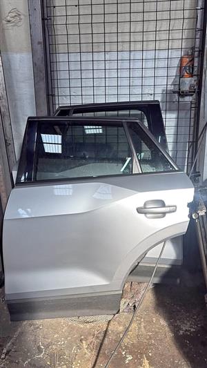 Q2 Audi left rear door