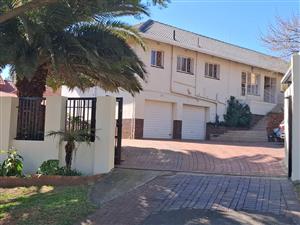 House For Sale in Mondeor