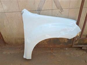 Isuzu D-max right side fender